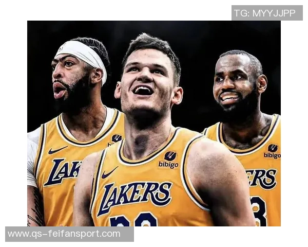 浓眉谈位置调整：打五会影响身体在湖人夺冠时我也是打四