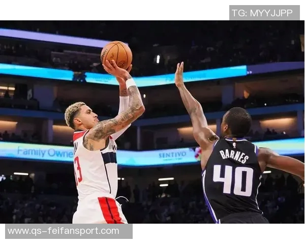 小贾巴里谈球队进步:每位球员更成熟自信迎接新挑战 小贾巴里谈球队进步:每位球员更成熟自信迎接新挑战